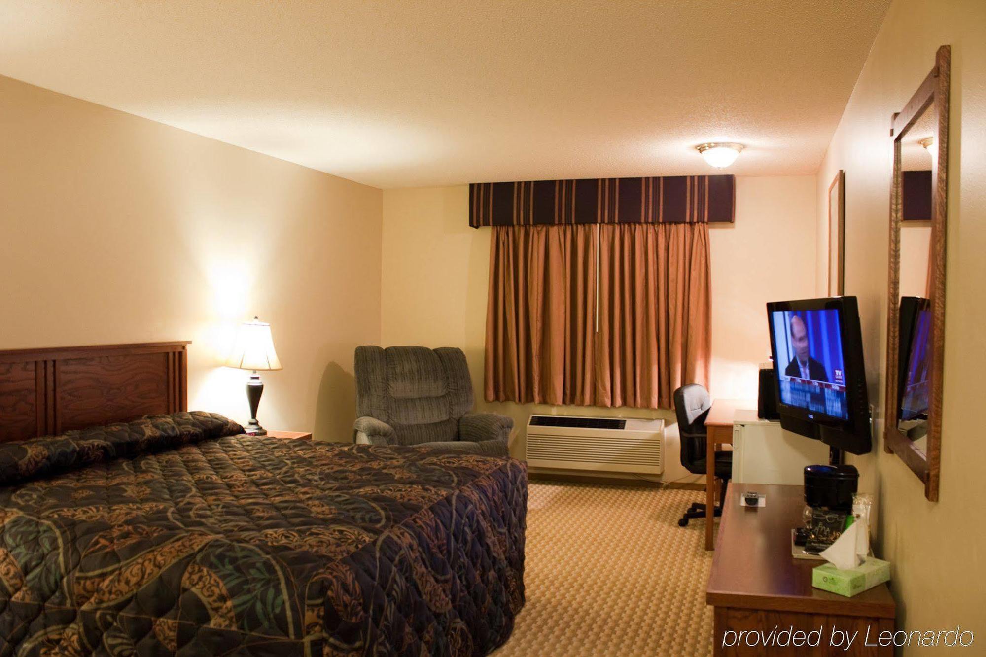Prairie Inn Vermillion Bagian luar foto
