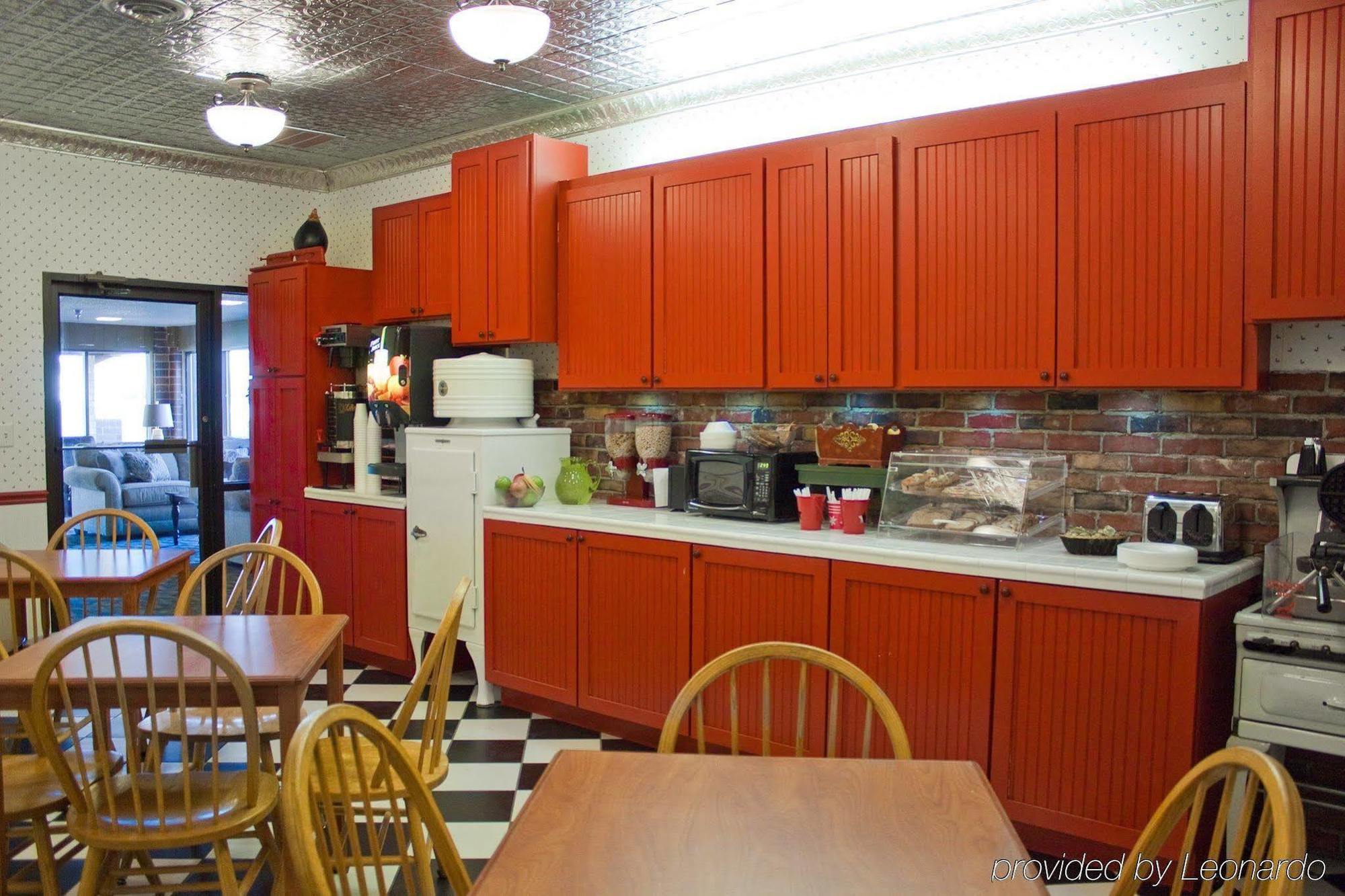 Prairie Inn Vermillion Bagian luar foto